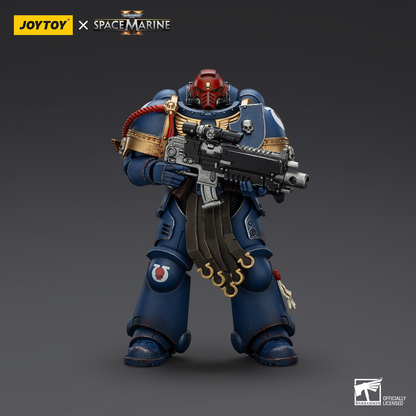 JoyToy - Warhammer 40000 - Space Marine Ultramarines Sergeant Gadriel-Collectors Edition