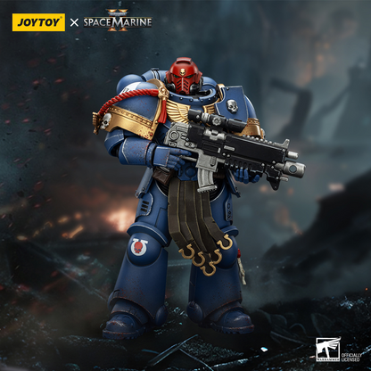 JoyToy - Warhammer 40000 - Space Marine Ultramarines Sergeant Gadriel-Collectors Edition