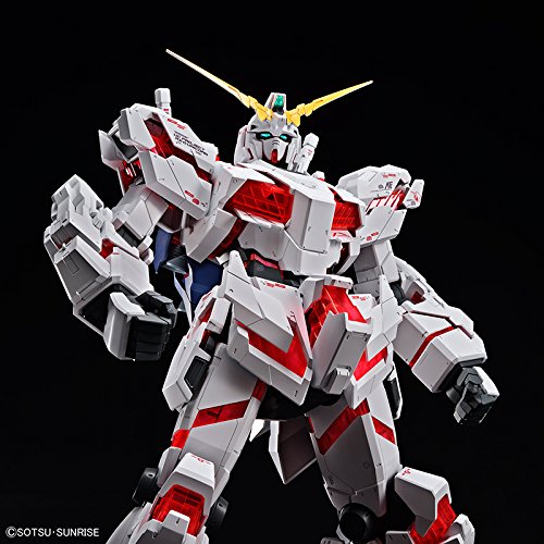 Gunpla -  MEGA SIZE 1/48 UNICORN GUNDAM (DESTROY MODE)