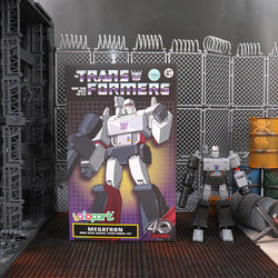 Transformers: Generation 1 - AMK Mini Series Model Kit